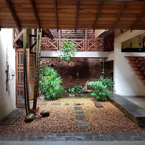 highbury-colombo.negombohotels.net/